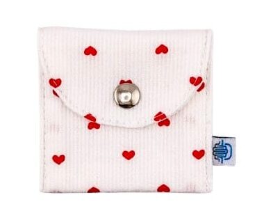 mini-pochette cœurs rouges